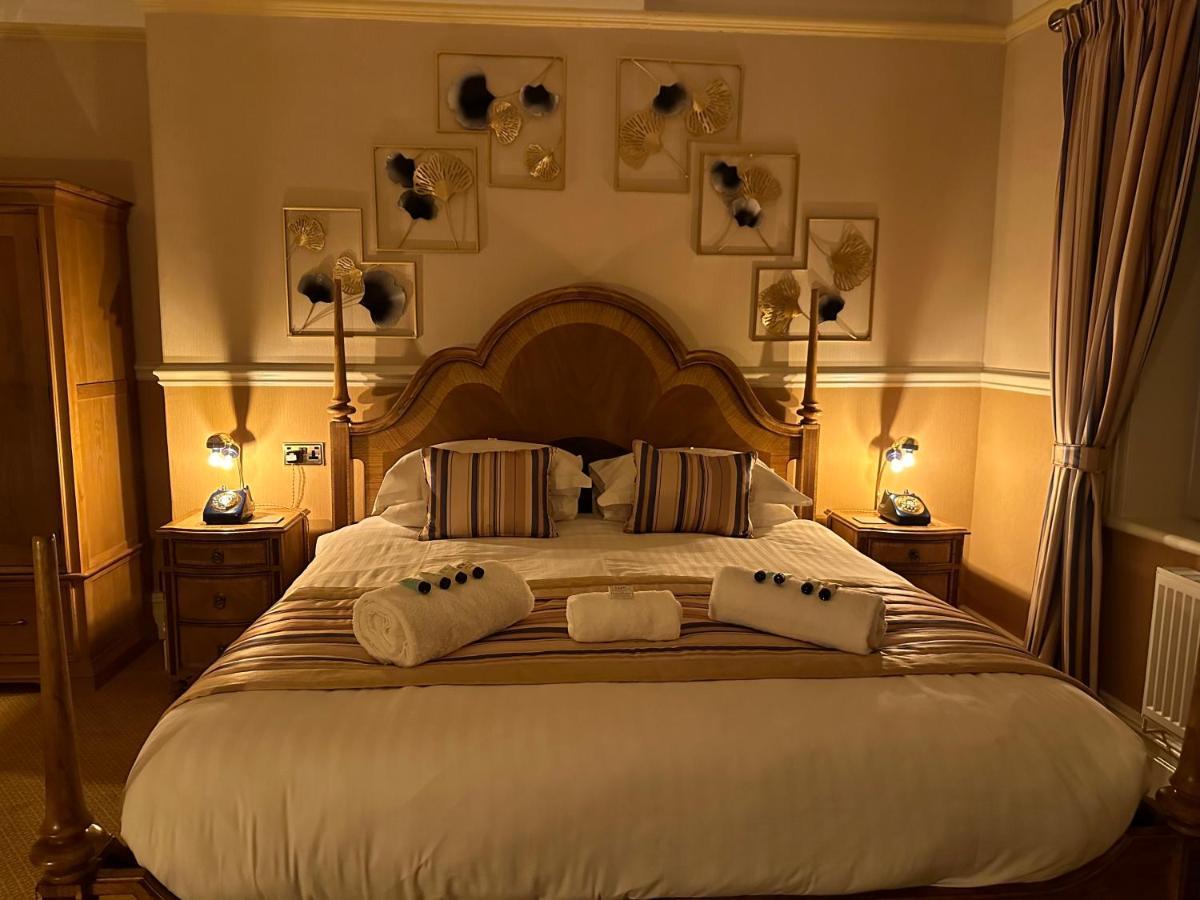 Chester House Guest House Eksteriør billede A bedroom at the hotel