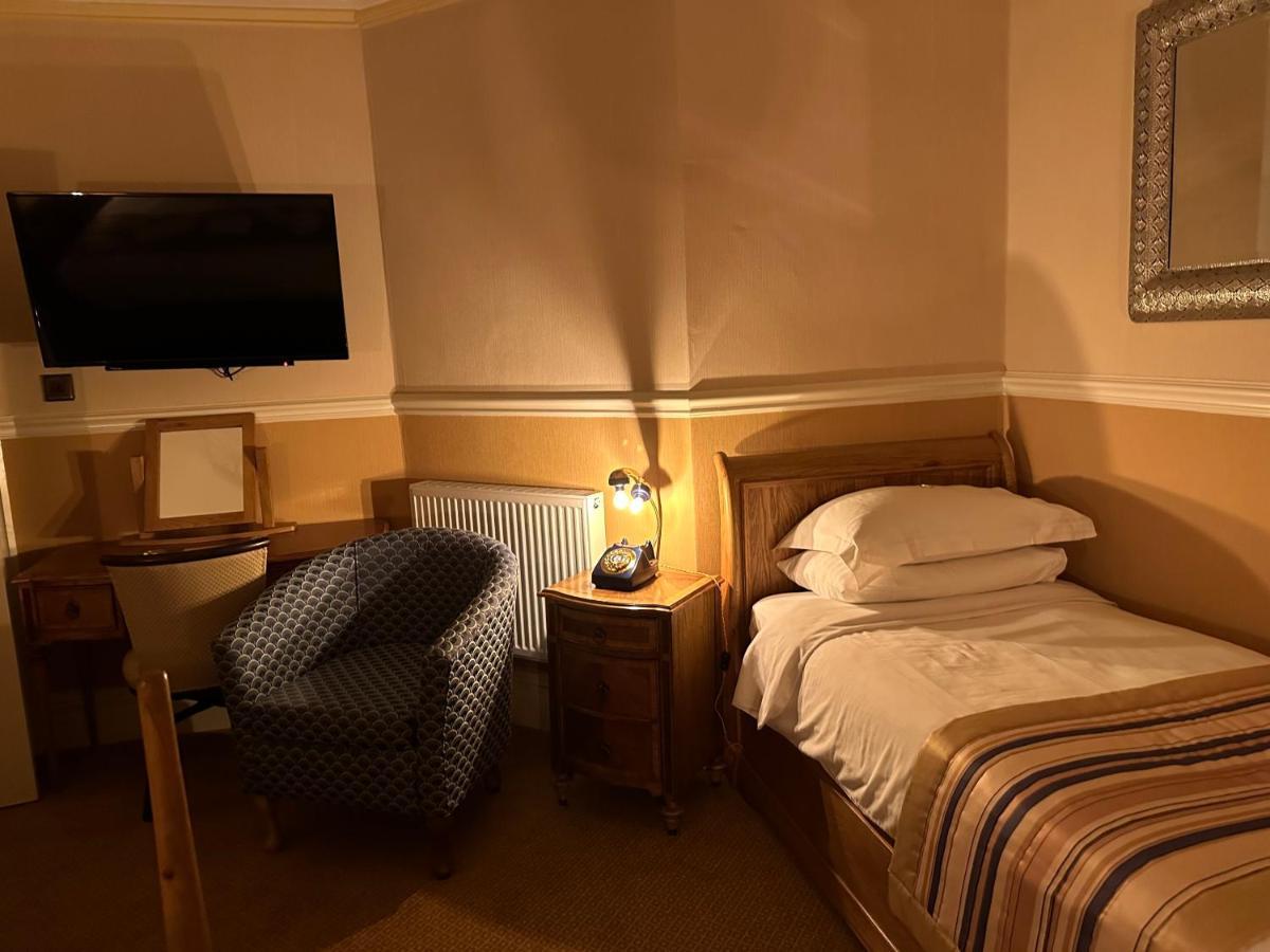 Chester House Guest House Eksteriør billede A single room at the hotel