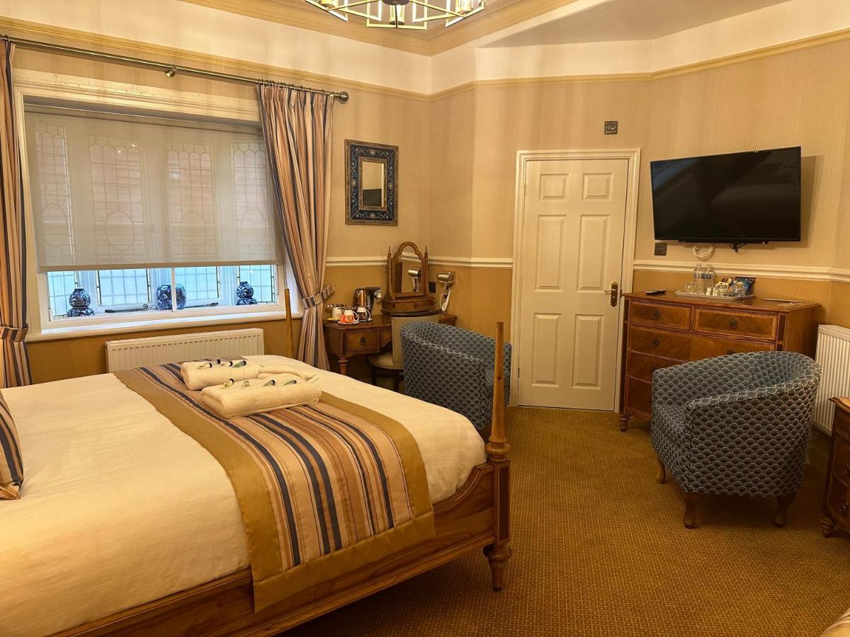 Chester House Guest House Eksteriør billede A bedroom at the hotel