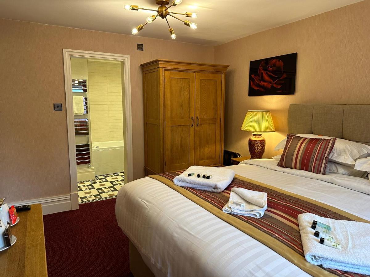 Chester House Guest House Eksteriør billede A bedroom at the hotel