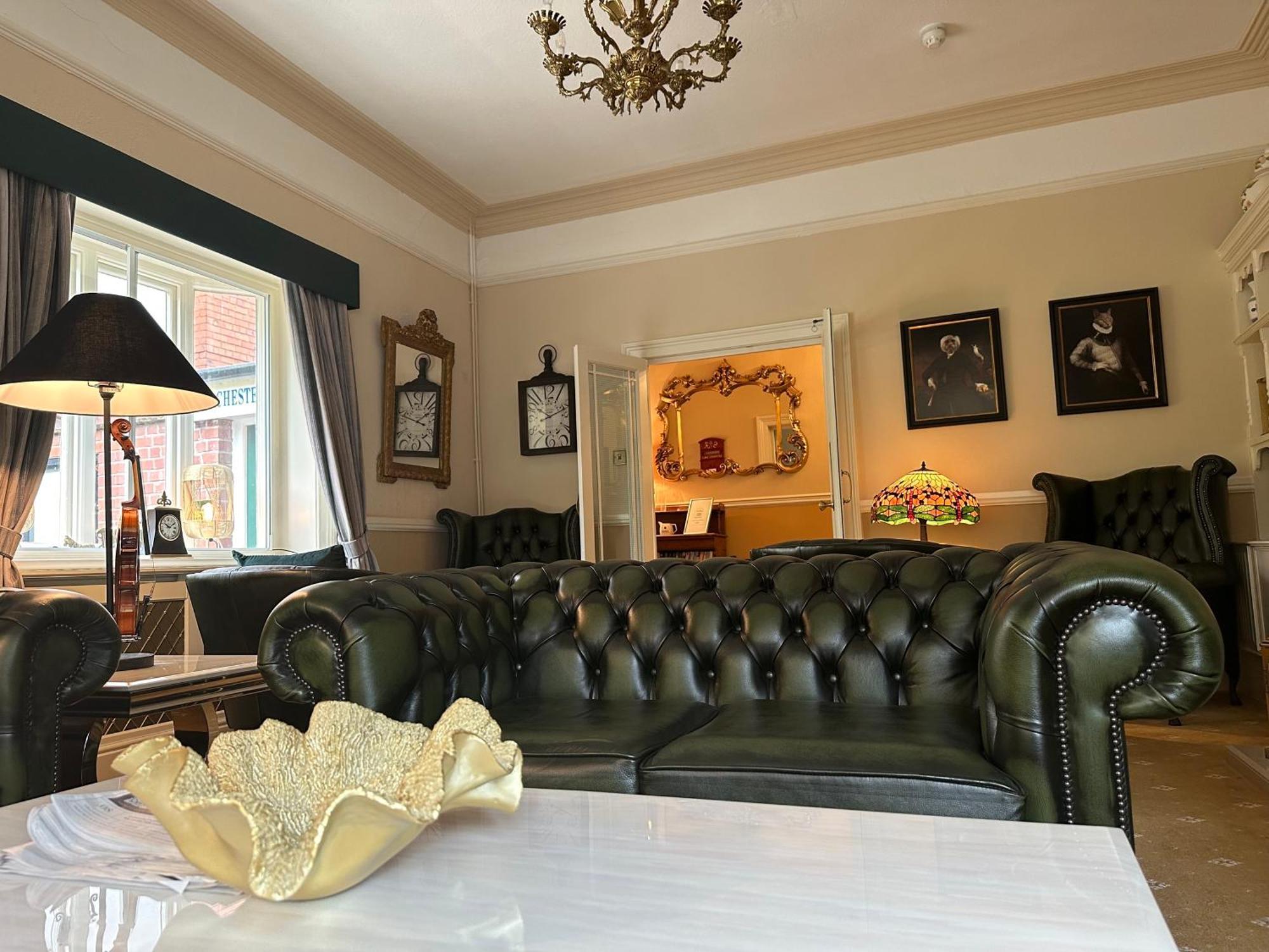 Chester House Guest House Eksteriør billede The interior of the hotel