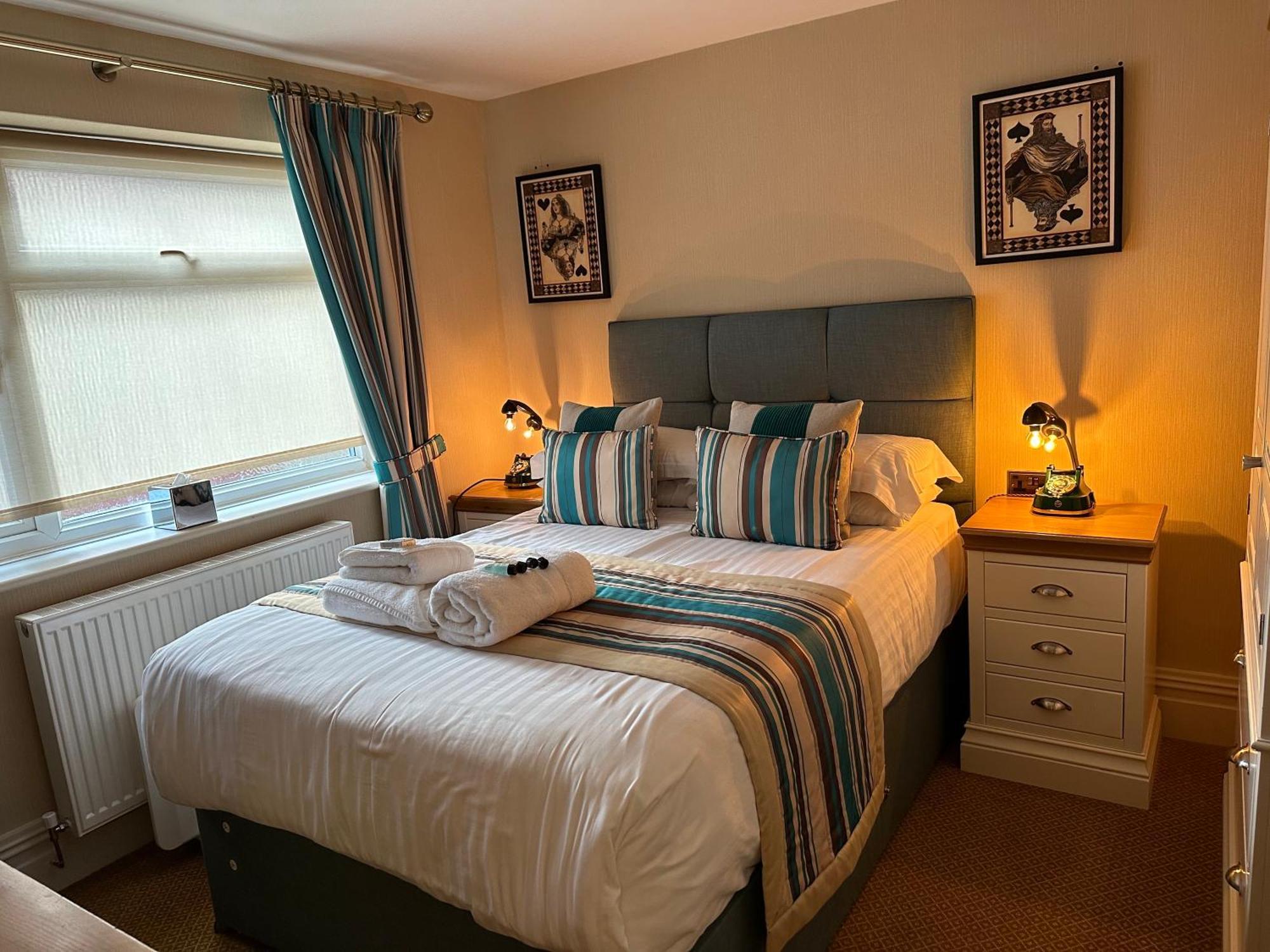 Chester House Guest House Eksteriør billede A bedroom at the hotel