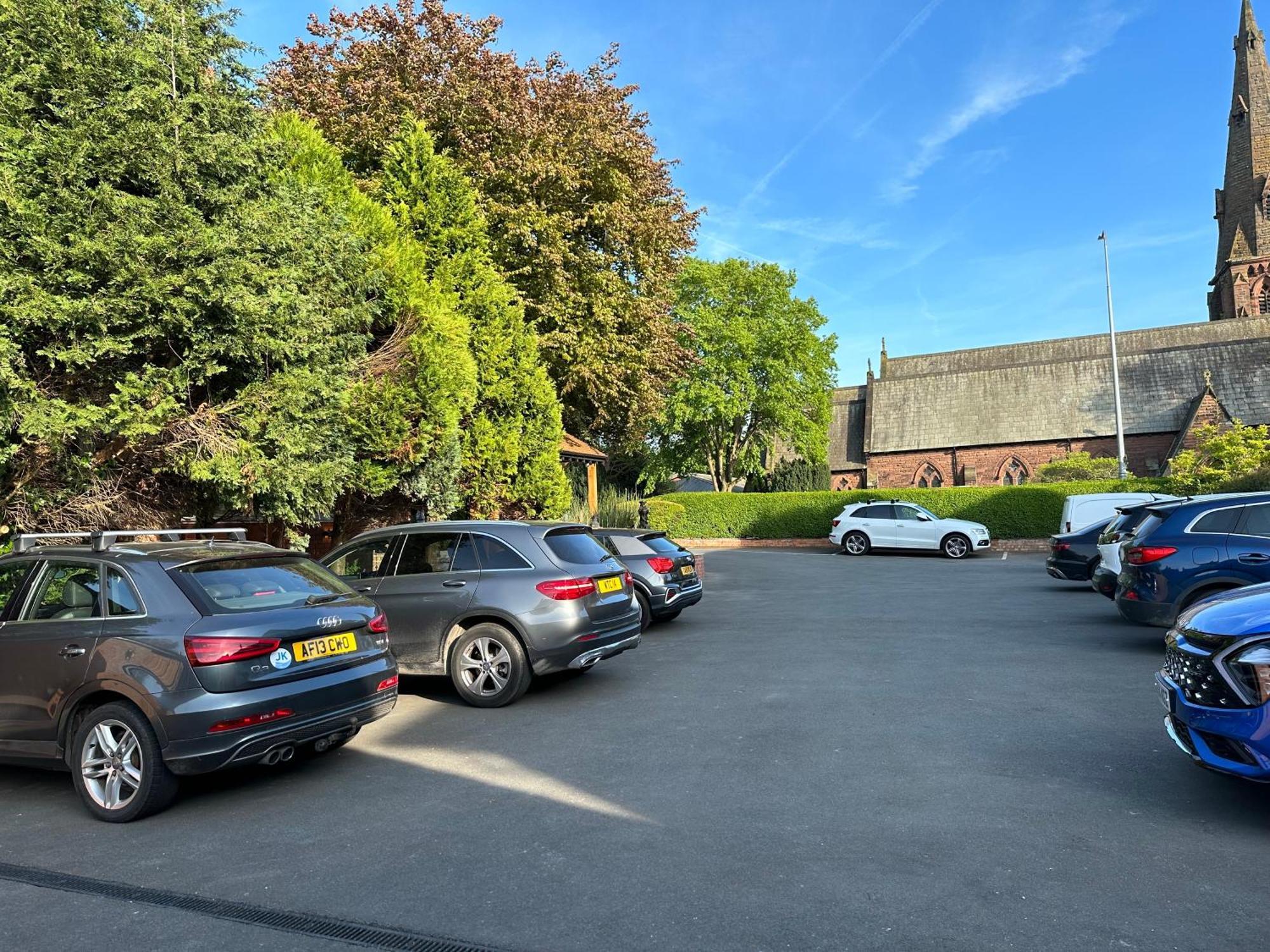Chester House Guest House Eksteriør billede The car park at St. Mary's Church, Macclesfield